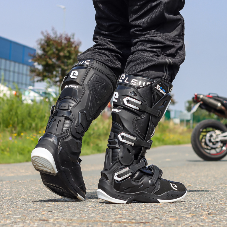 Eleveit X LEGEND black 46