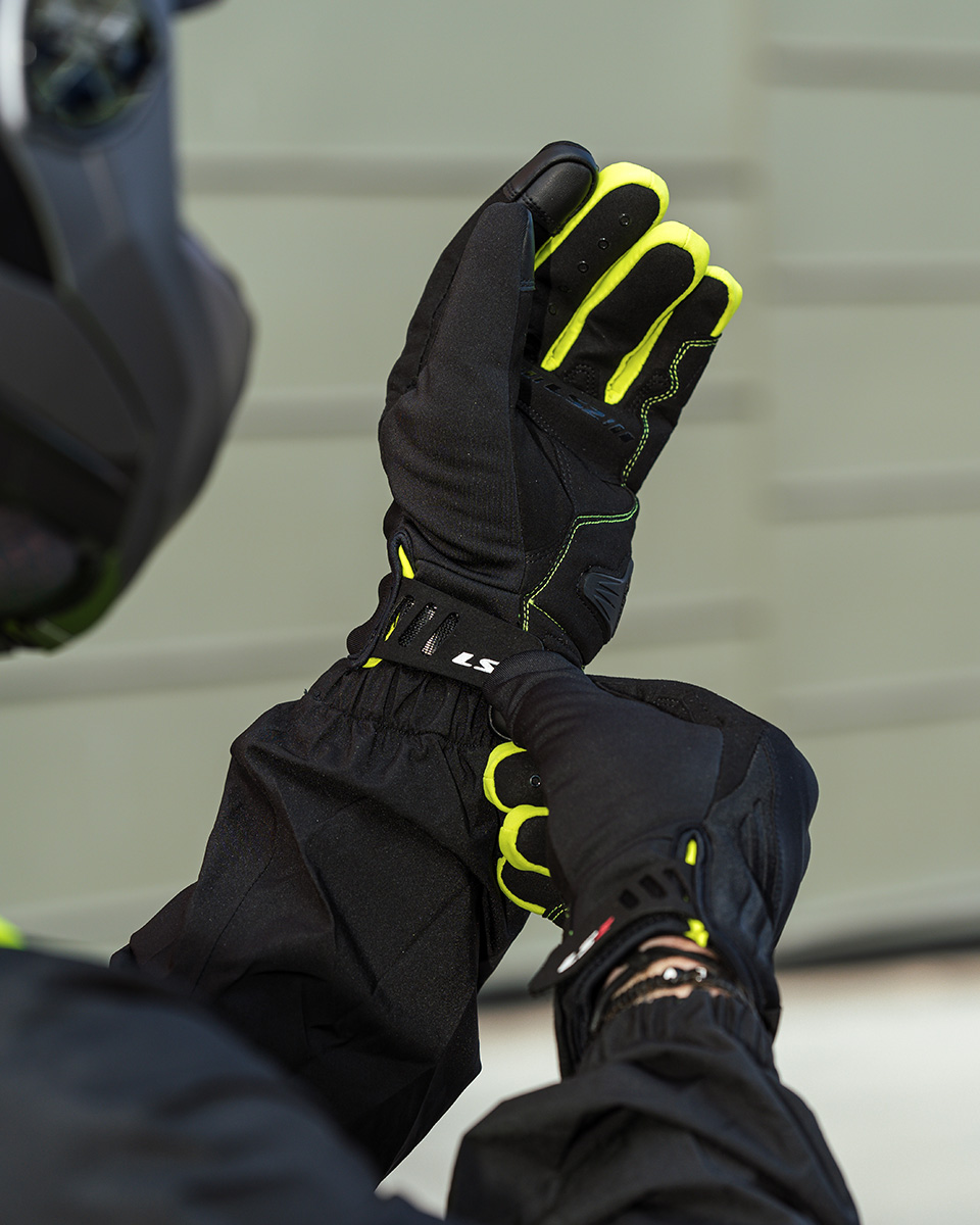 LS2 JET 2 MAN GLOVES BLACK H-V YELLOW L