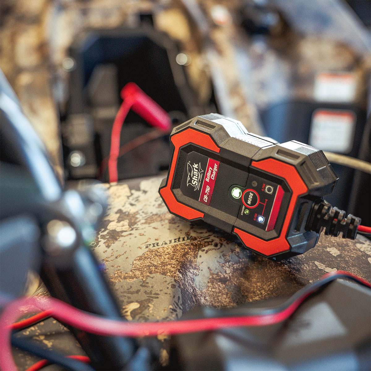 SHARK Battery Charger CB-750
