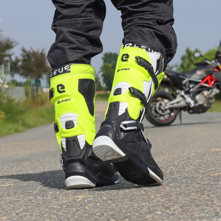 Eleveit X LEGEND black/fluo yellow 42