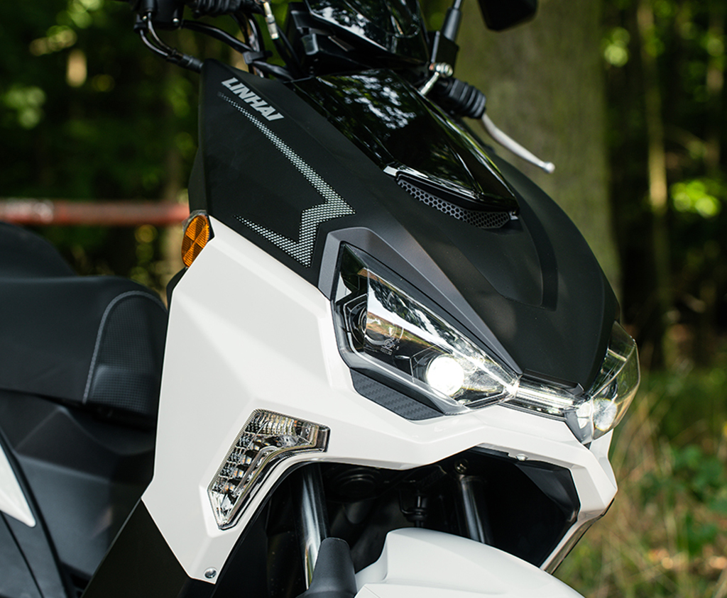 Linhai SCOOTER BUCK 125 E5+, White