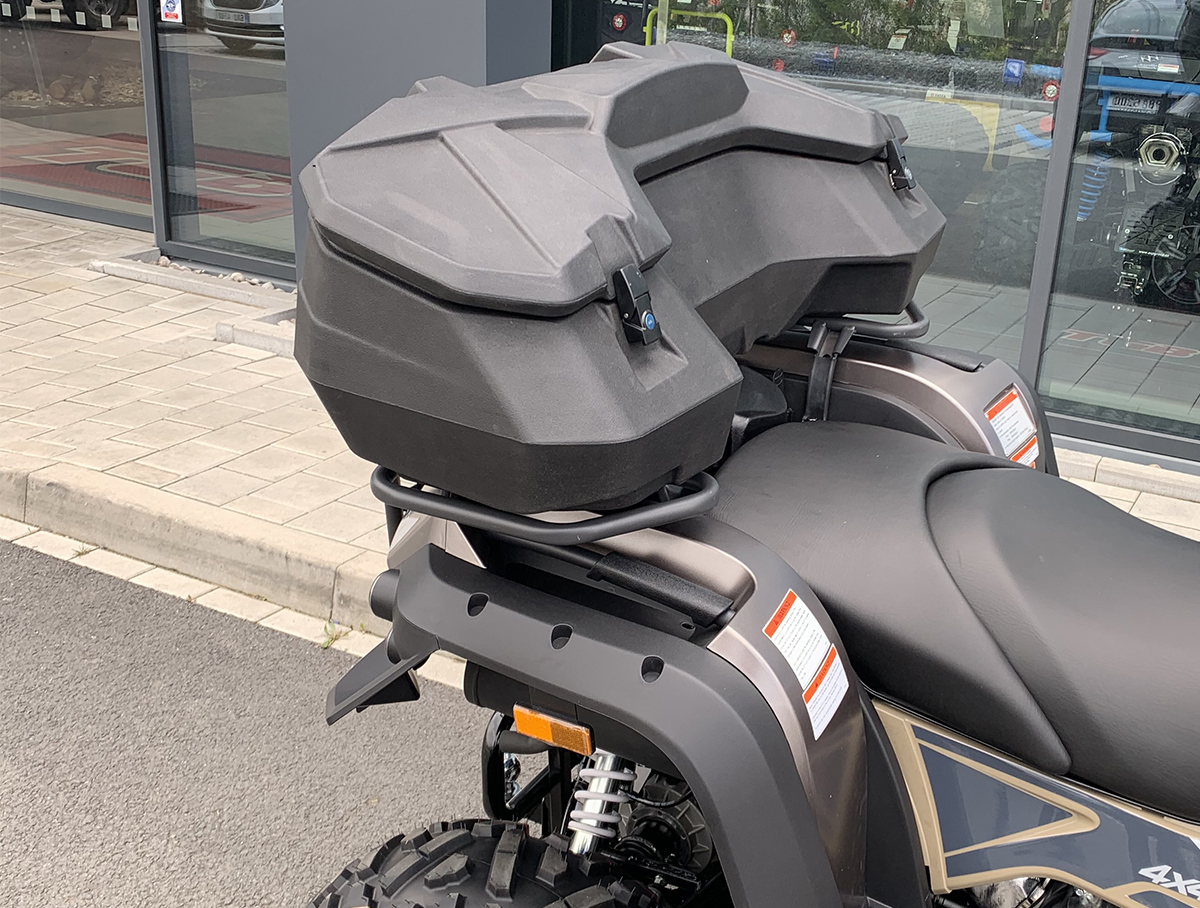 SHARK ATV plastový box AX92 na čtyřkolku CF MOTO X450/X520 (Gen.1) / GOES TERROX 400/500