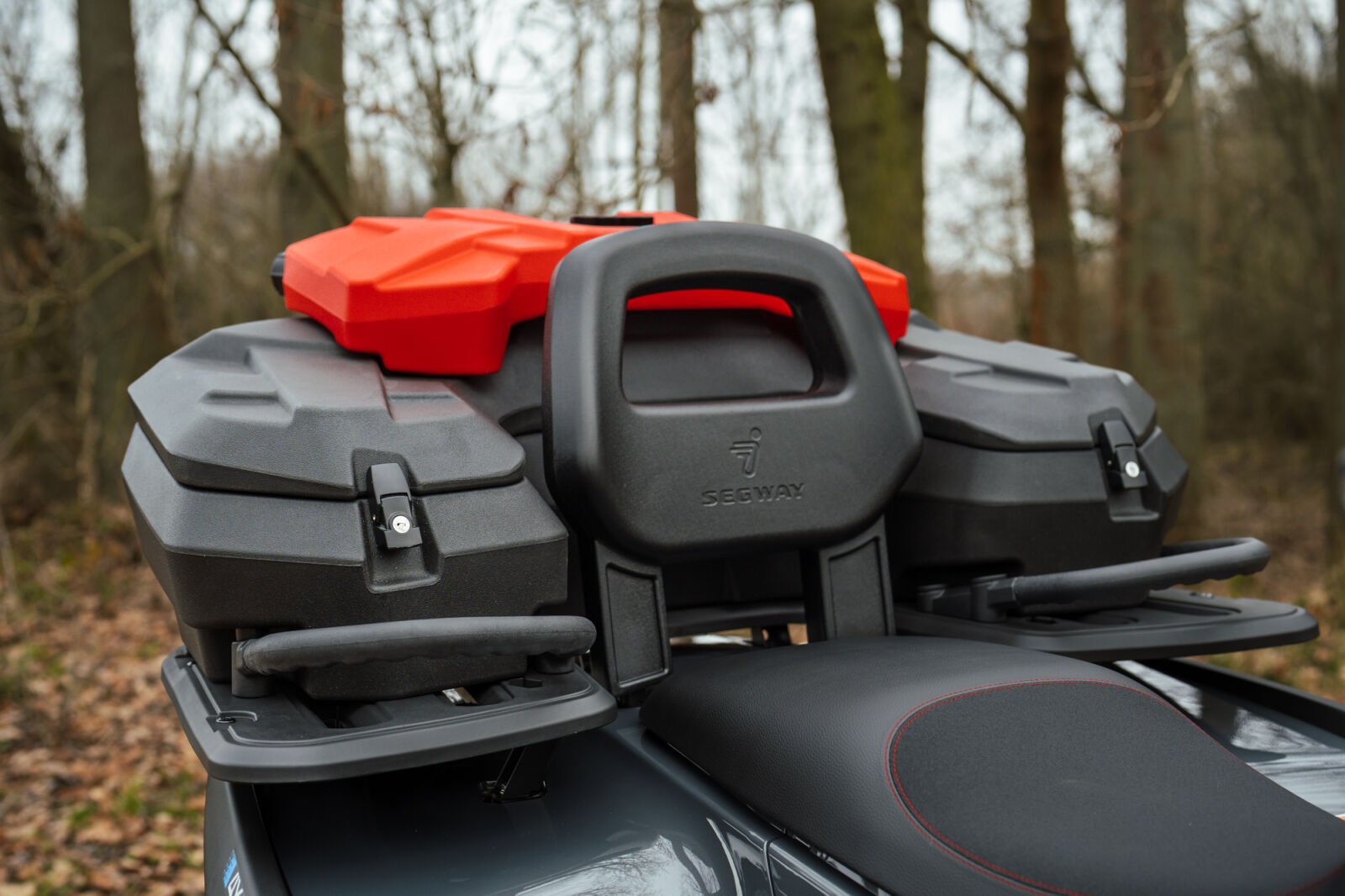 SHARK plastový box AX110 na čtyřkolku Segway AT5/AT6