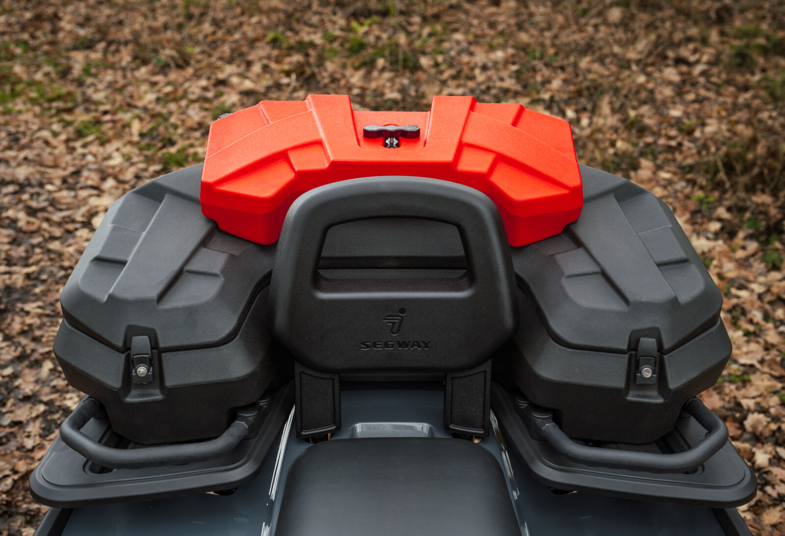 SHARK plastový box AX110 na čtyřkolku Segway AT5/AT6