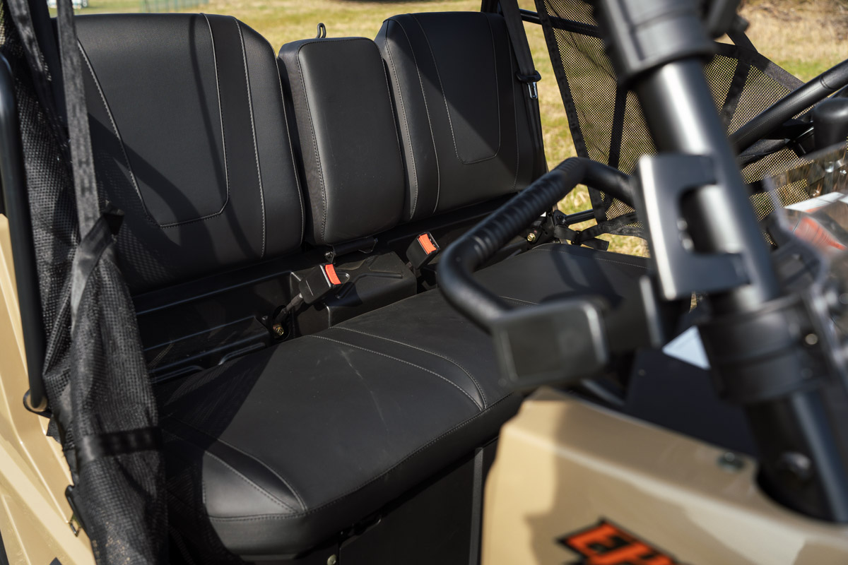 Linhai T-Boss 650 EPS E5, Sand