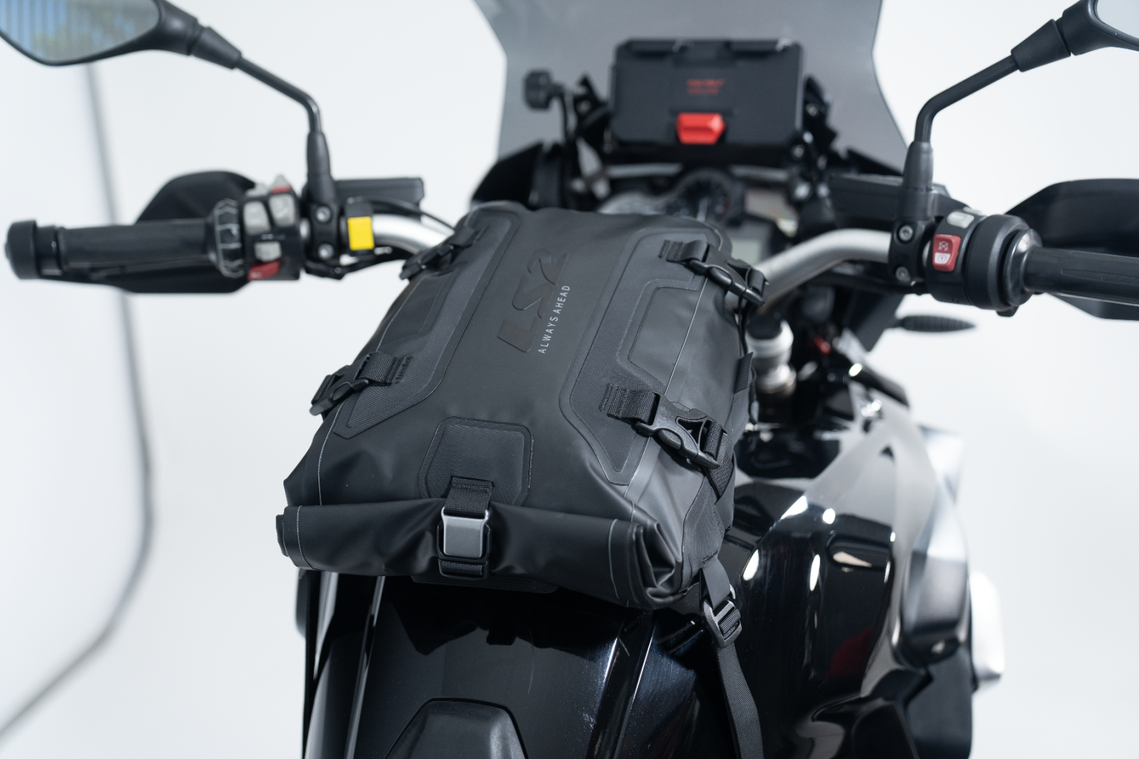 LS2 MOVE AHEAD WP 10L TAIL BAG