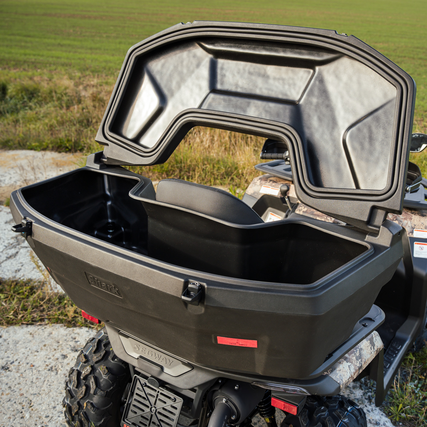 SHARK plastový box AX165 na čtyřkolku Segway AT5/AT6