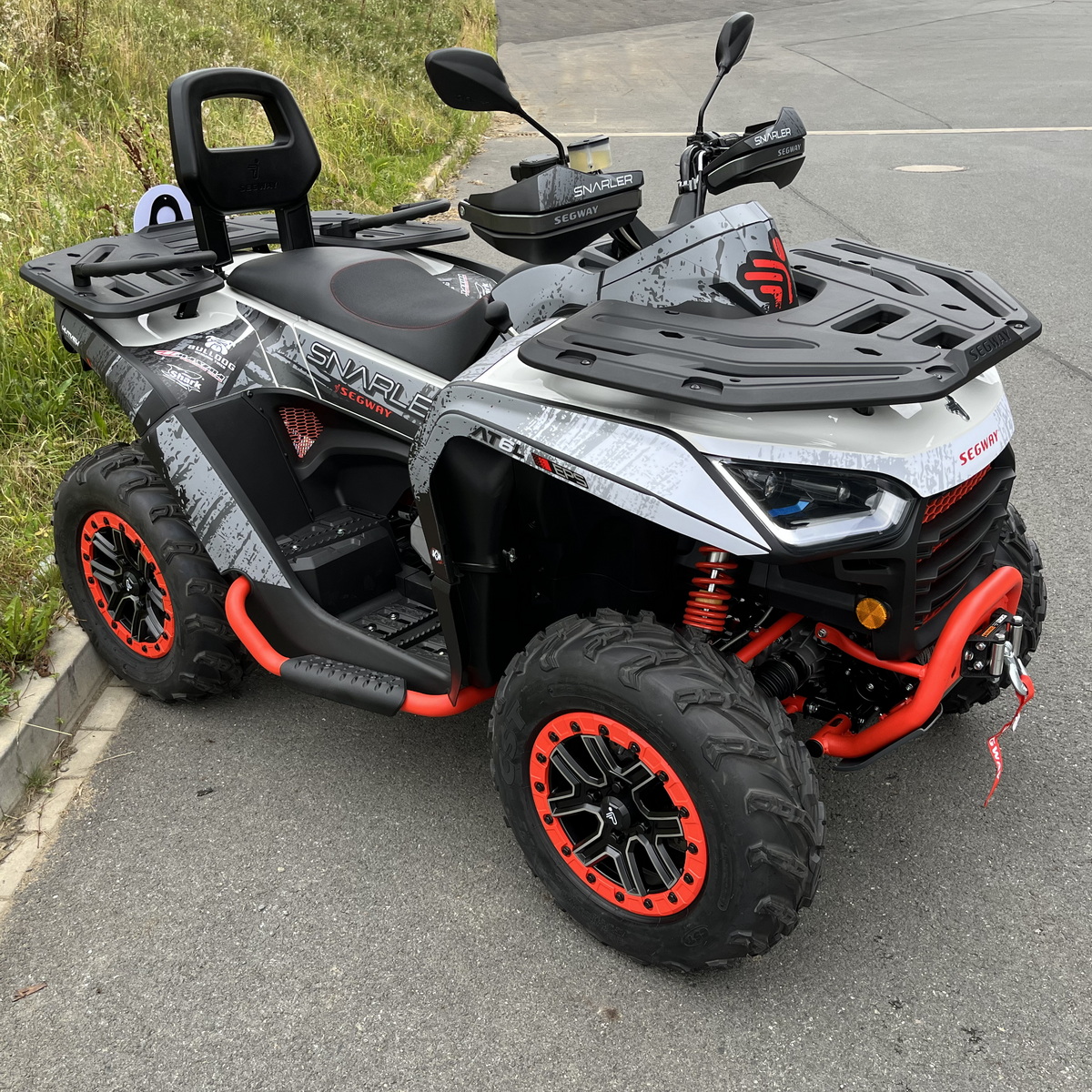 GRAPHIC STICKER KIT for Segway Snarler AT6-L grey