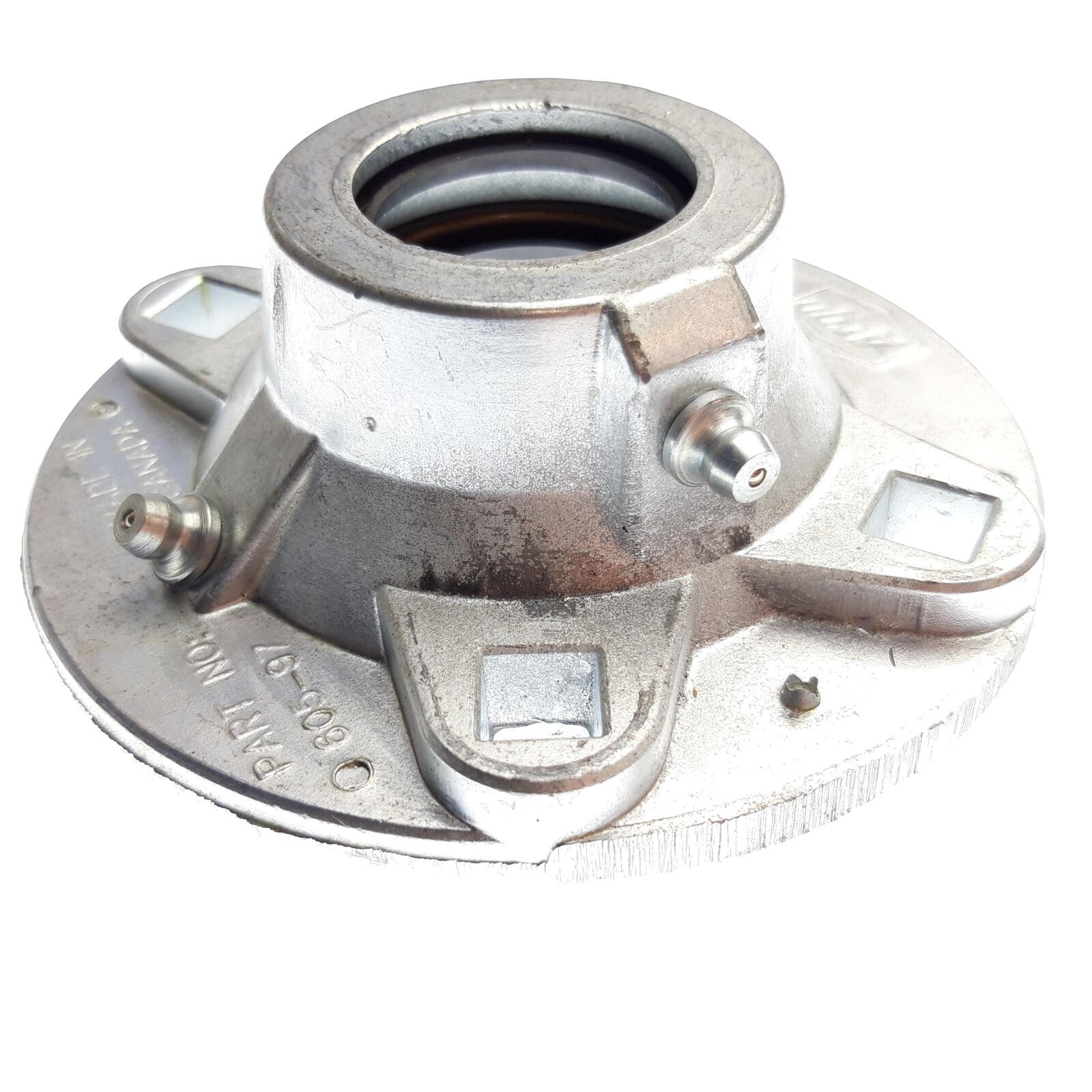 FLANGE-CAST, OUTER c/w SEALS