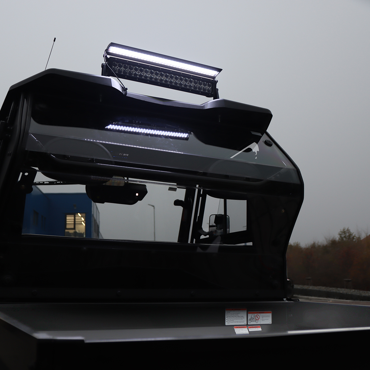 SHARK LED Light Bar 21,5", 6D with LED Cover, 120W