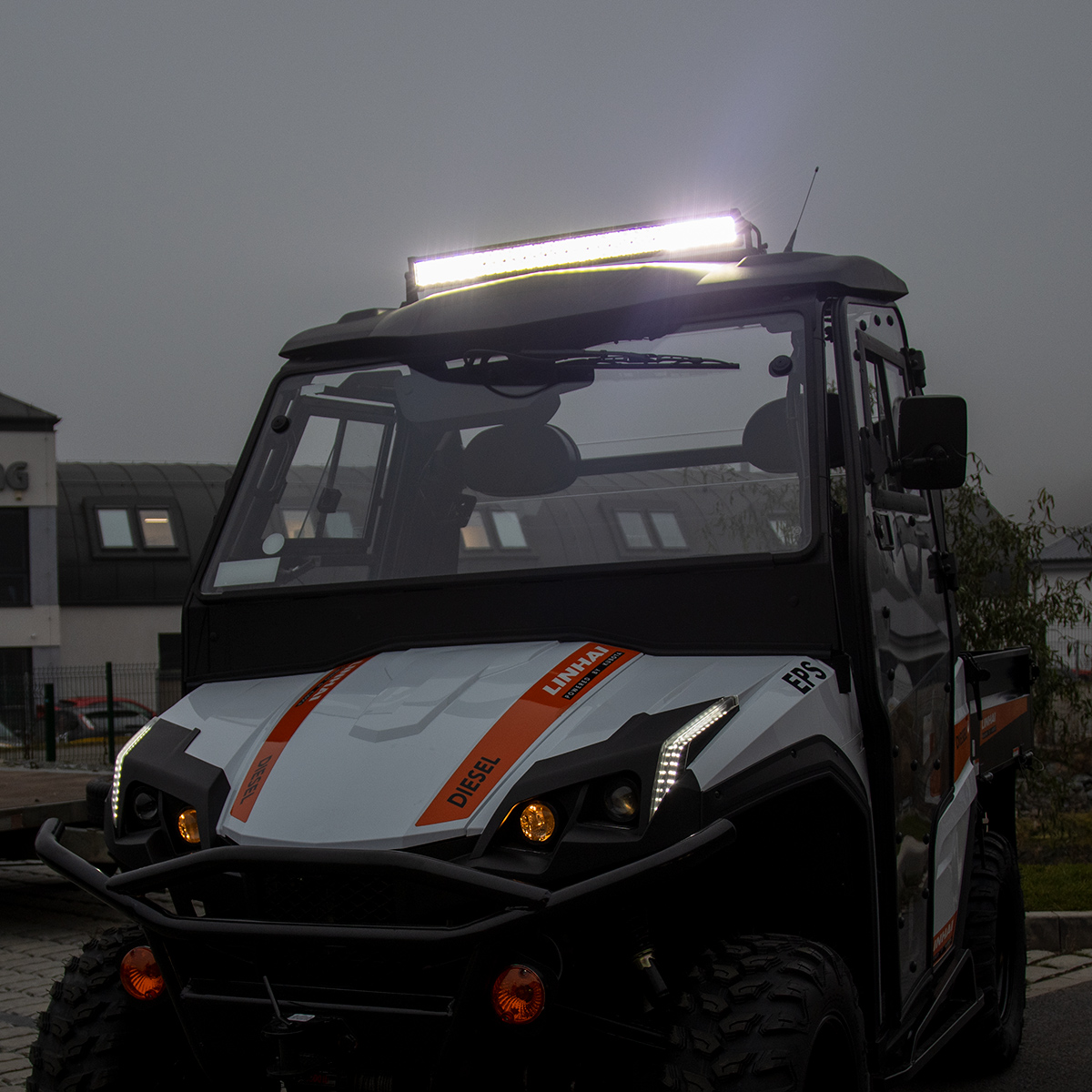 SHARK LED Light Bar 30", Curved, 180W, R 810 mm - 5D