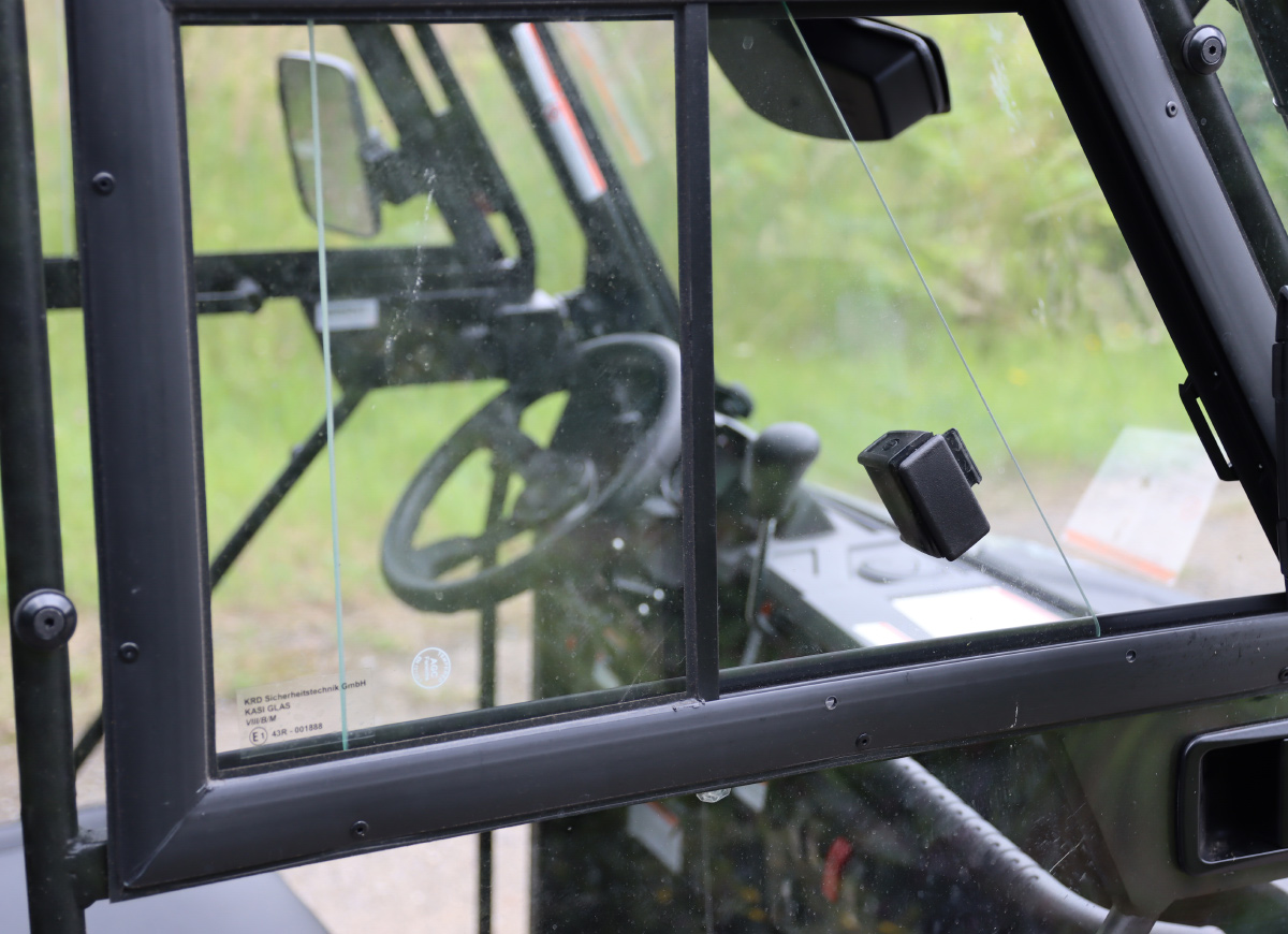 Kabina bez střechy včetně topení Linhai UTV 520/550/570/650 T-BOSS (možné použít originál střechu)