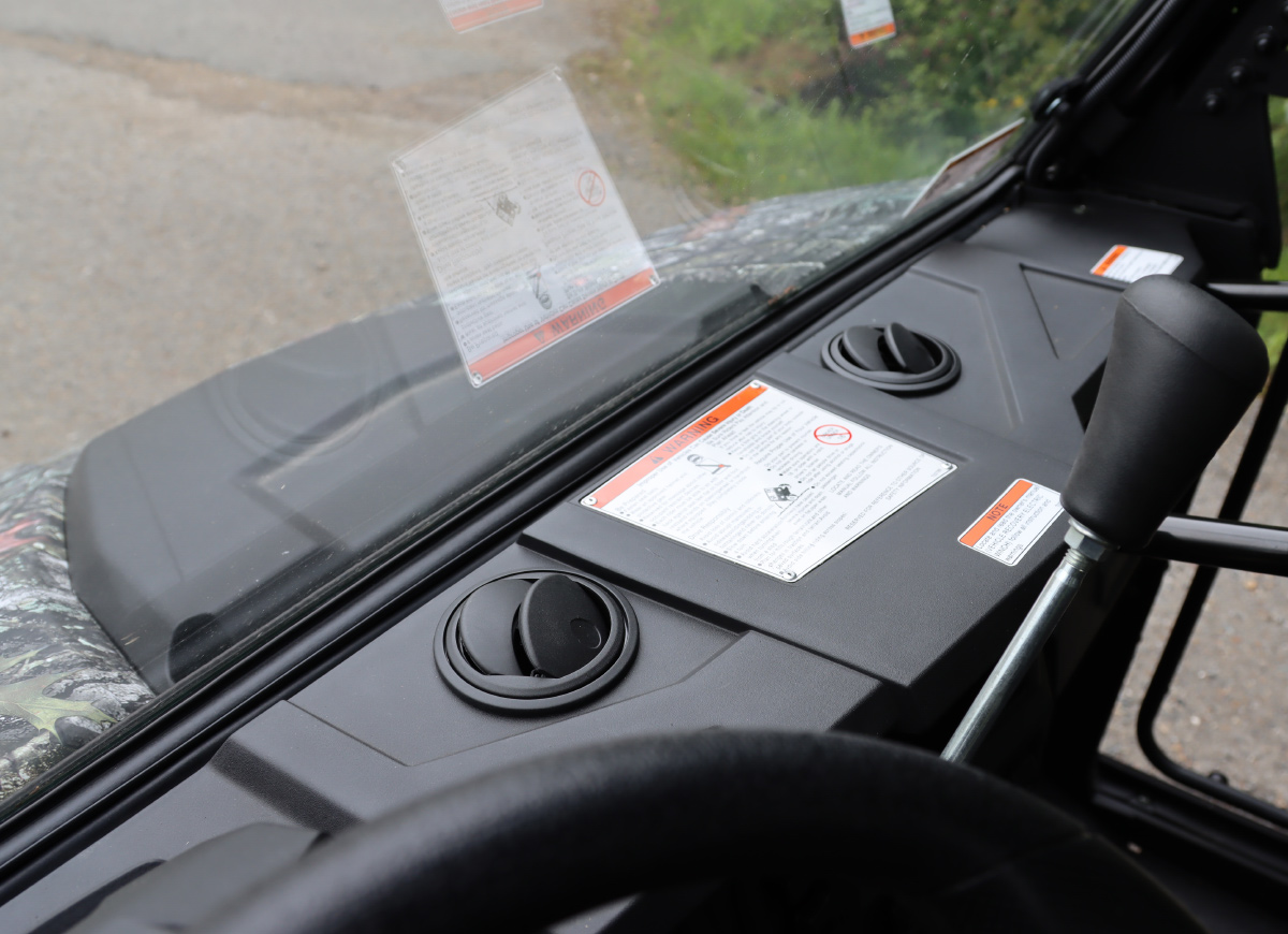 Kabina bez střechy včetně topení Linhai UTV 520/550/570/650 T-BOSS (možné použít originál střechu)