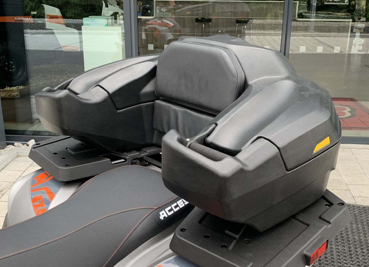 SHARK plastový box na čtyřkolku AX75