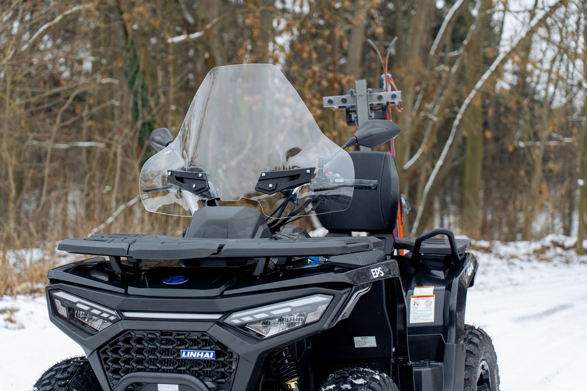 SHARK ATV WINDSHIELD (UNIVERSAL WITH MOUNTING KIT) 2025